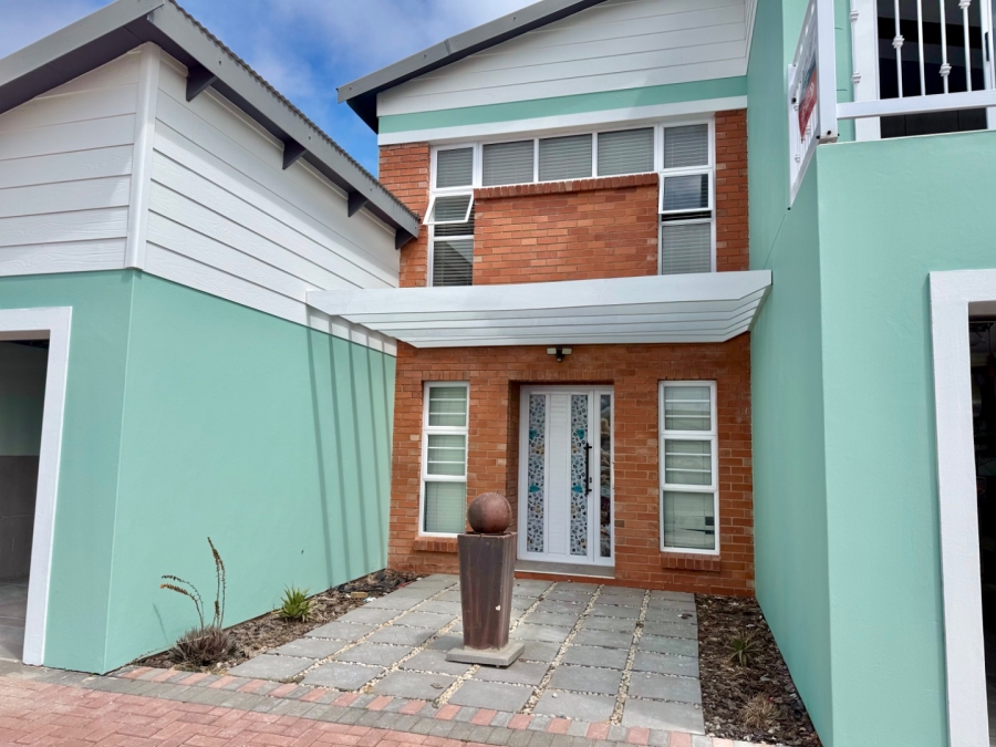 3 Bedroom Property for Sale in Fountains Estate Eastern Cape